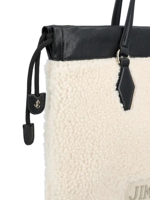 Jimmy Choo drawstring-fastening shearling tote bag - Neutrals