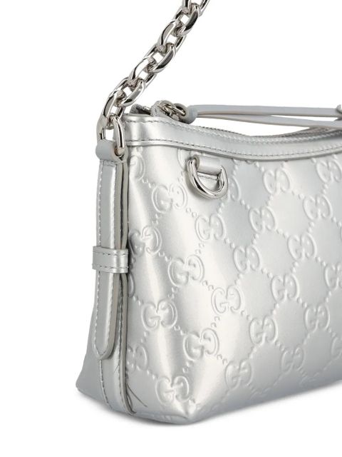 Gucci small GG Emblem embossed shoulder bag - Silver