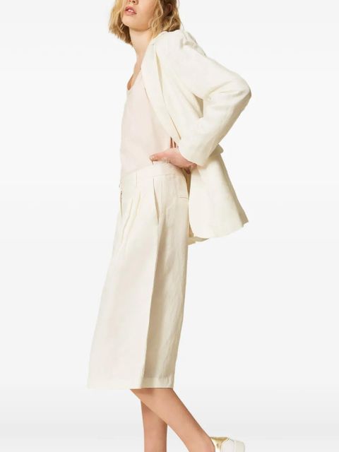 TWINSET pleated bermuda shorts - White