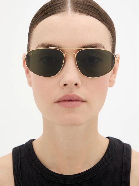 Ray-Ban okulary przeciwsłoneczne kolor złoty 0RB3945