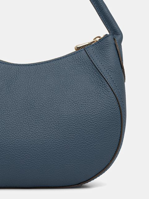 BOSS torebka skórzana kolor niebieski 50547946