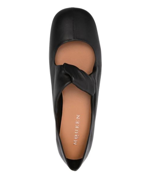 Alexander McQueen twist-detailing ballet flats - Black