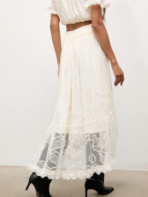 Answear.LAB spódnica kolor beżowy midi rozkloszowana - zdjęcie produktu nr 2