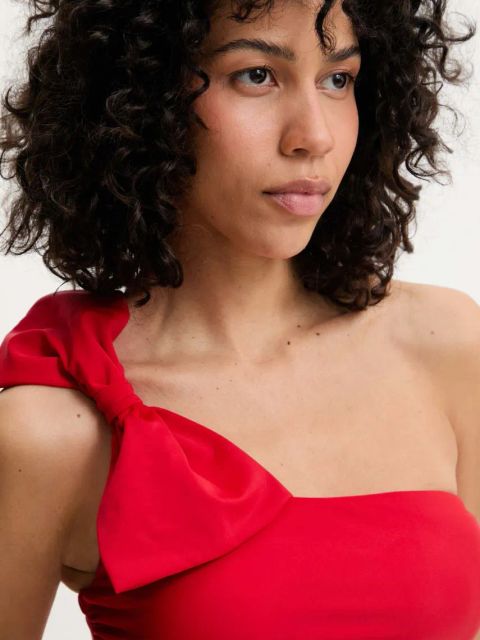 Answear.LAB biustonosz kąpielowy kolor czerwony lekko usztywniona miseczka