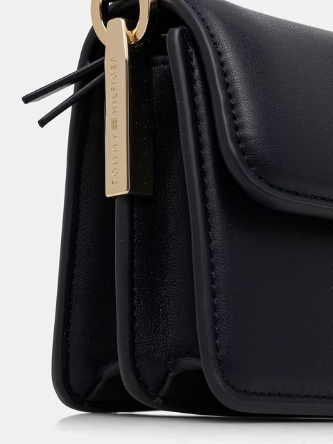 Tommy Hilfiger torebka kolor granatowy AW0AW18028