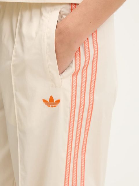 adidas Originals spodnie Wideleg Pant damskie kolor beżowy proste high waist KC0675