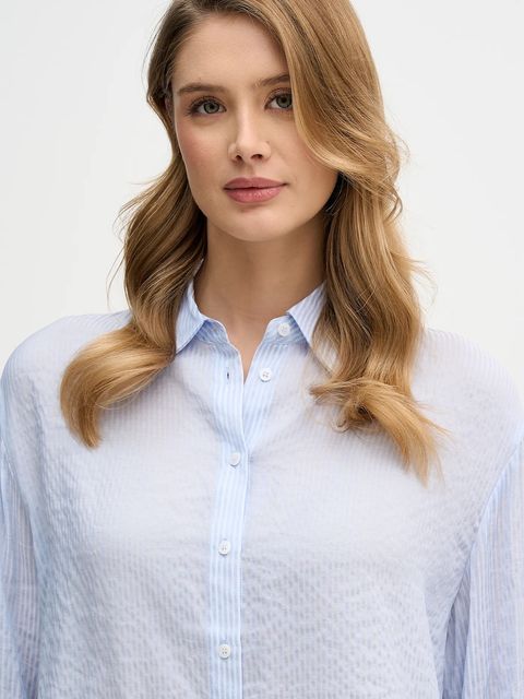 Sisley koszula damska kolor niebieski relaxed z kołnierzykiem klasycznym 5LVZLQ09J