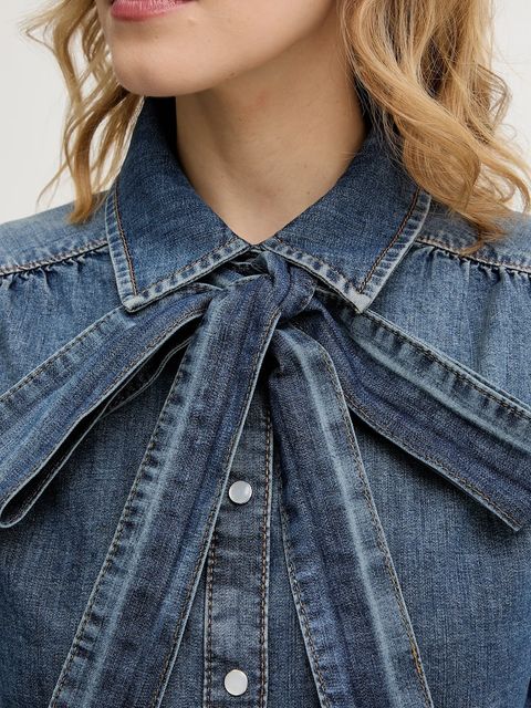 OUI koszula jeansowa damska kolor granatowy regular z kołnierzykiem klasycznym 96069