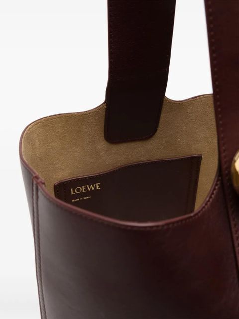 LOEWE Pebble leather bucket bag - Red