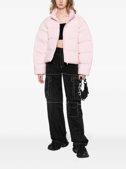 Alexander Wang reflective-logo cropped puffer jacket - Pink