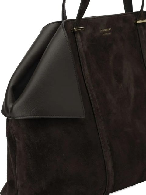 Ferragamo logo-detail shoulder bag - Brown