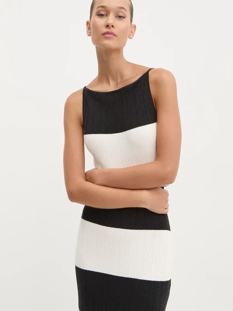 Abercrombie & Fitch sukienka kolor czarny maxi dopasowana KI159-4740