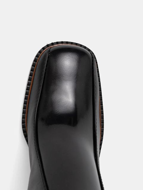 Pollini botki skórzane kolor czarny na słupku PA24058M0NPC100A