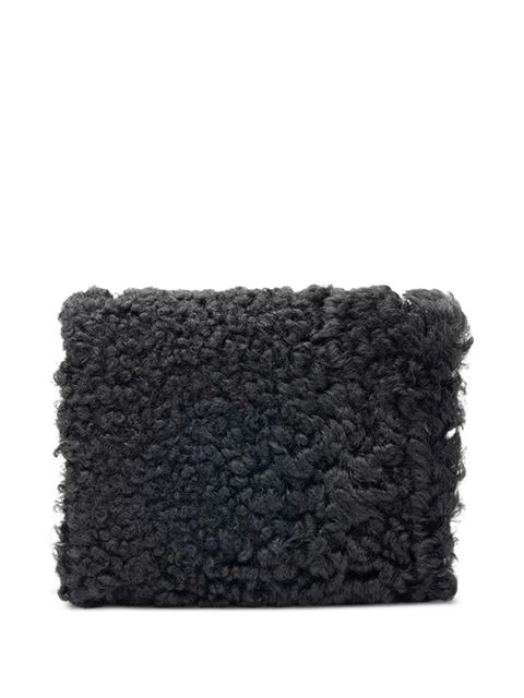 Valentino Garavani Vlogo signature textured shoulder bag - Black - zdjęcie produktu nr 2