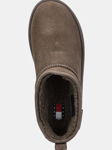 Tommy Jeans śniegowce zamszowe TJW FLATFORM SNOW BOOT SUEDE kolor zielony EN0EN02841