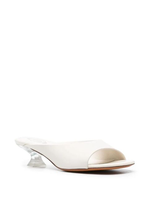 Tod's slip-on leather sandals - White