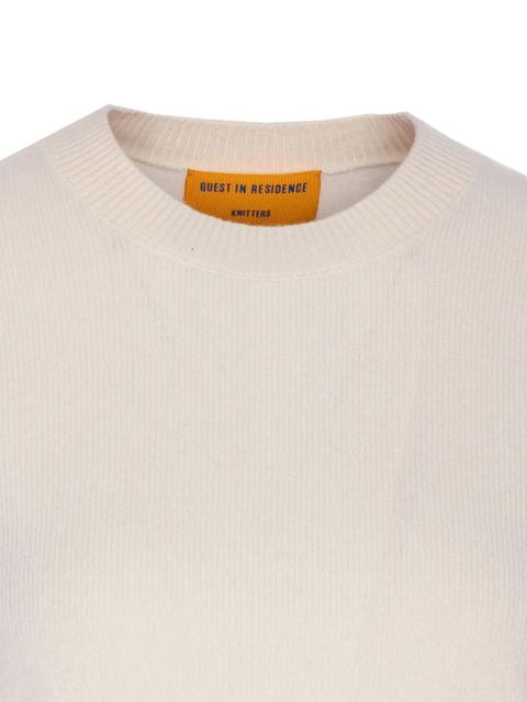 Guest In Residence crew-neck cashmere sweater - White