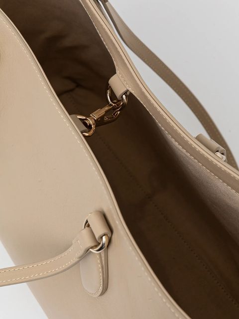 Guess torebka skórzana FLORENCE