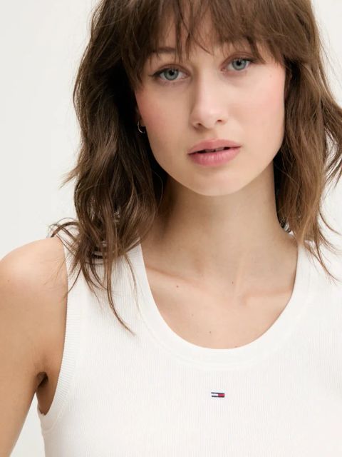 Tommy Jeans top kolor biały DW0DW20673