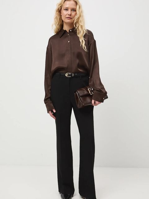 Medicine koszula damska kolor brązowy relaxed z kołnierzykiem klasycznym - zdjęcie produktu nr 1