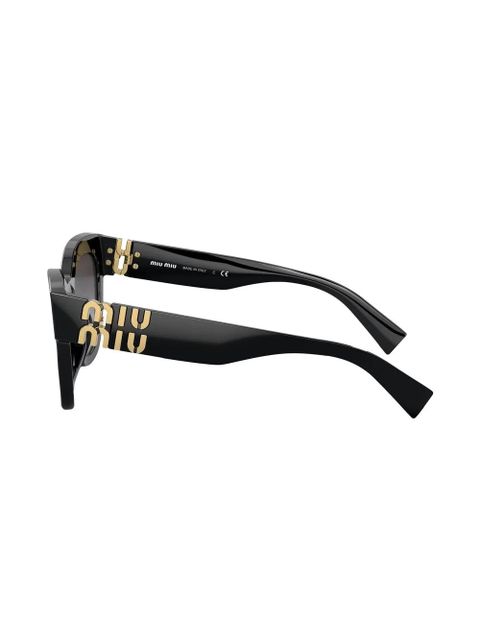 Miu Miu Eyewear cat-eye gradient-lens sunglasses - Black