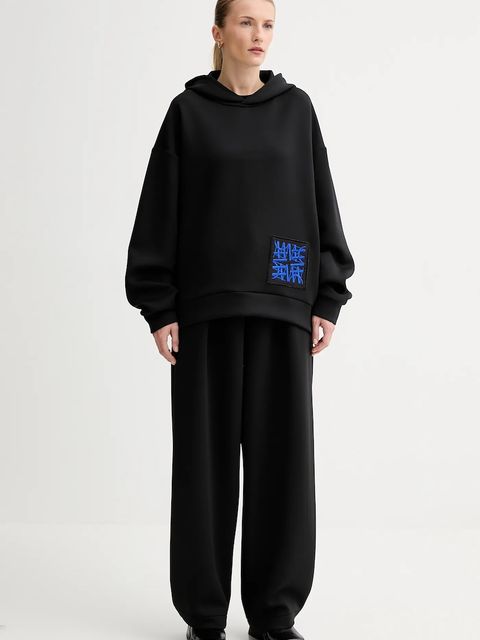 MMC STUDIO spodnie dresowe damskie kolor czarny gładkie VERITE.SWEATPANTS