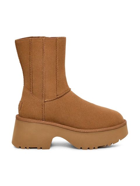 UGG buty zamszowe Classic Twin Seam New Heights damskie kolor brązowy na platformie lekko ocieplone 1158313-CHE