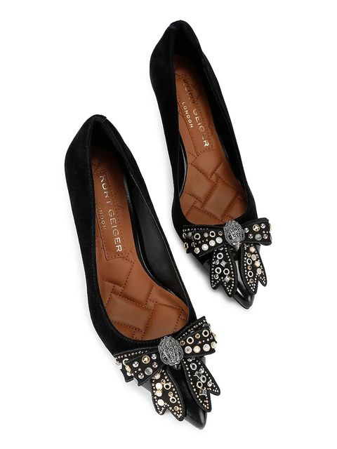 Kurt Geiger London szpilki zamszowe Belgravia Stud Bow kolor czarny 4710905309