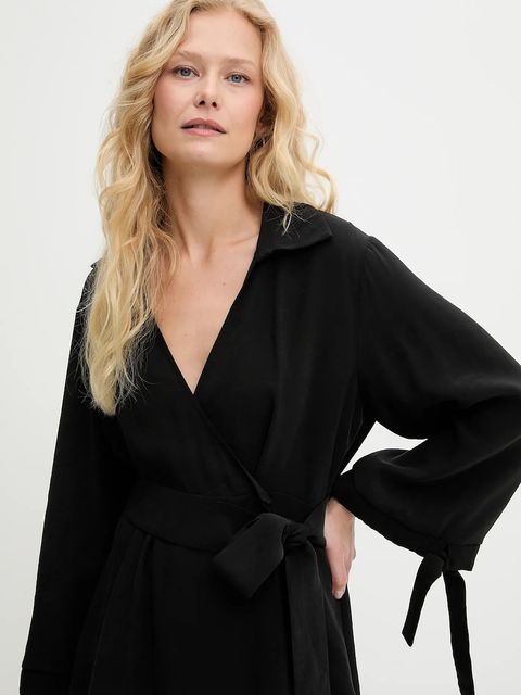 Answear.LAB sukienka kolor czarny mini rozkloszowana