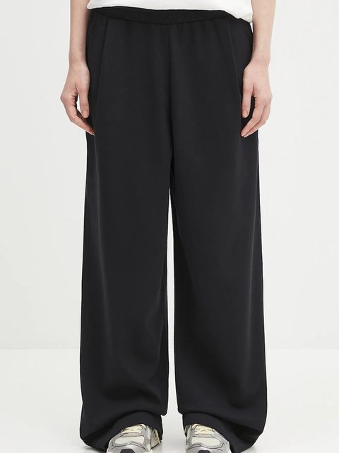 Pangaia spodnie dresowe DNA Double Jersey Pleated Trousers damskie kolor czarny z nadrukiem 10002356 - zdjęcie produktu nr 1