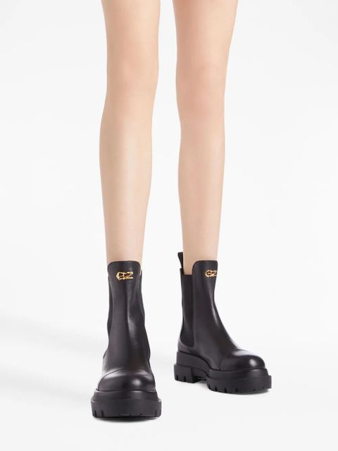 Giuseppe Zanotti Tankie Beatle logo-plaque boots - Black