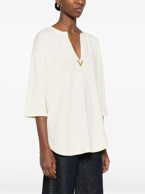 Valentino Garavani logo-appliqué knitted blouse - Neutrals
