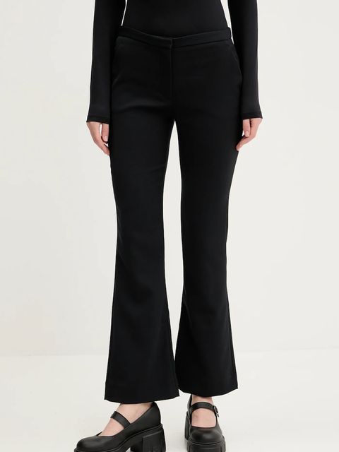 Abercrombie & Fitch spodnie - zdjęcie produktu nr 1