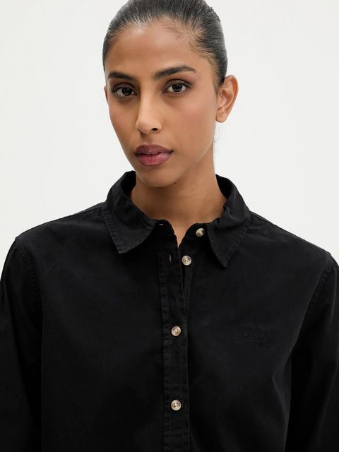 Guess Jeans koszula bawełniana damska kolor czarny regular z kołnierzykiem klasycznym W4YH68 WGCF1