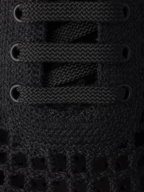 Prada round-toe lace-up sneakers - Black