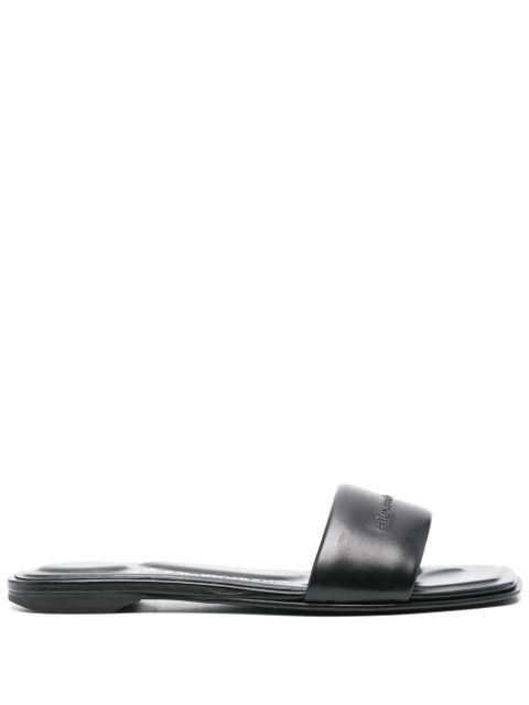 Alexander Wang embossed-logo slides - Black - zdjęcie produktu nr 1