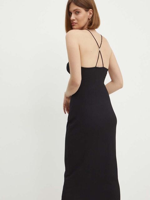 Calvin Klein Jeans sukienka kolor czarny midi prosta J20J223514