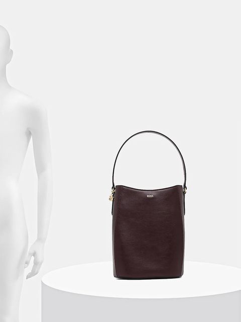 BOSS torebka skórzana kolor fioletowy 50552149