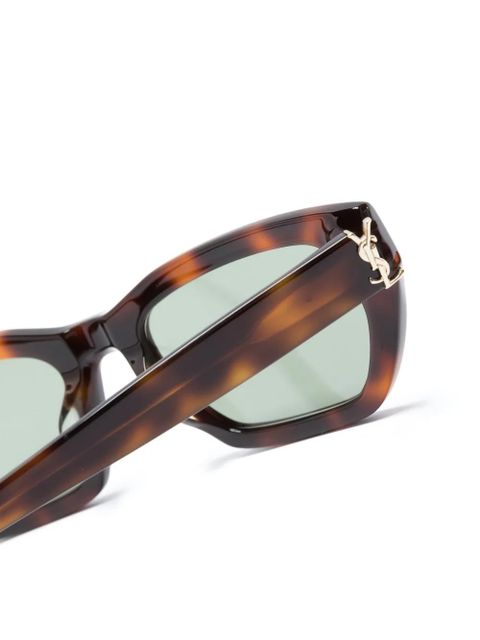 Saint Laurent Eyewear logo-plaque cat-eye sunglasses - Brown