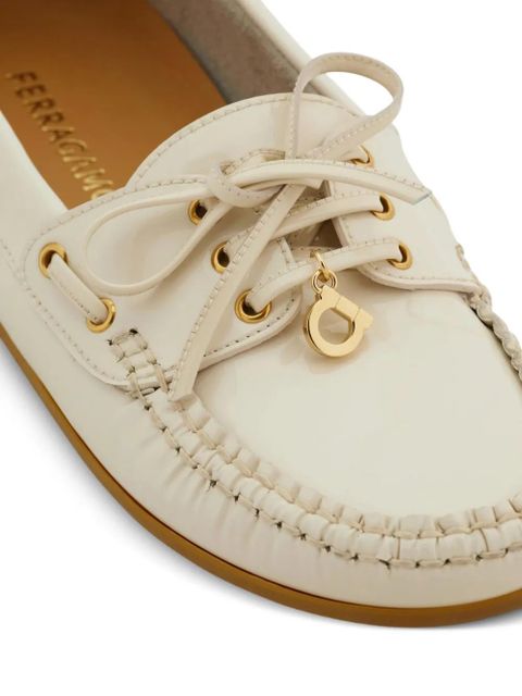 Ferragamo leather boat shoes - White