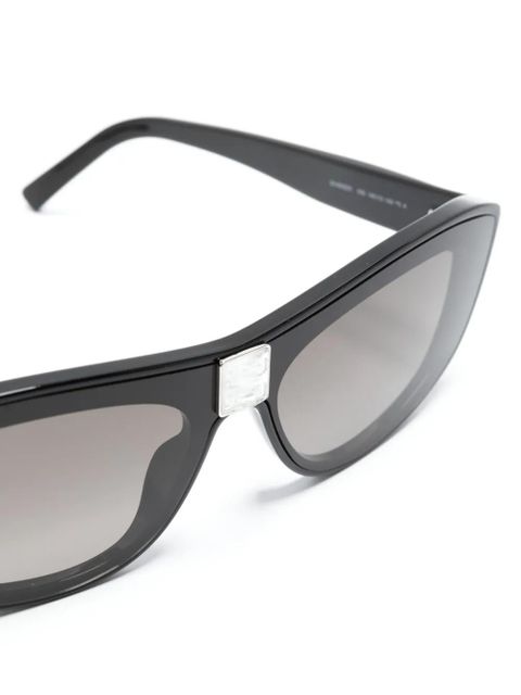 Givenchy Eyewear logo-plaque cat-eye sunglasses - Black