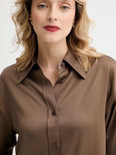 Filippa K koszula damska kolor brązowy relaxed z kołnierzykiem klasycznym 31633