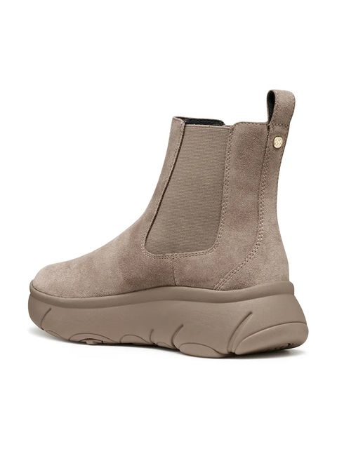 Geox sztyblety zamszowe D NEBULA 2.0 X damskie kolor brązowy na platformie D56NHB 00022 C6029