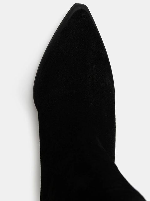 Answear.LAB kozaki zamszowe kolor czarny na słupku