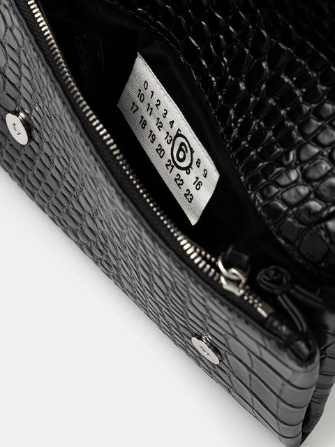 MM6 Maison Margiela torebka skórzana kolor czarny SA6WF0001.P8650.T8013 - zdjęcie produktu nr 2