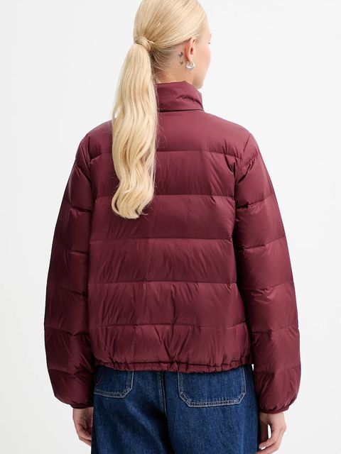 Levi's kurtka puchowa damska kolor czerwony A8320 - zdjęcie produktu nr 2