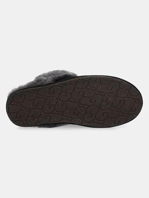 UGG - Kapcie zamszowe Scuffette II 1106872-BCGR