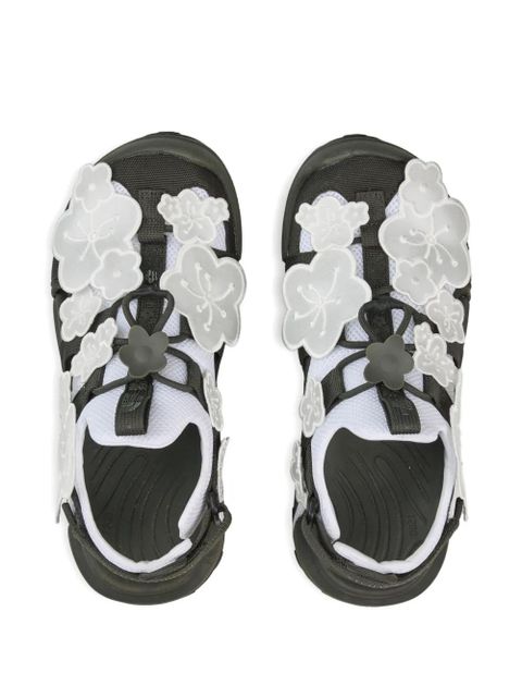 Cecilie Bahnsen x The North Face flower-appliqué strap sandals - Green