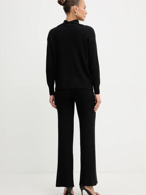 Haveone komplet damski kolor czarny HNC-P004