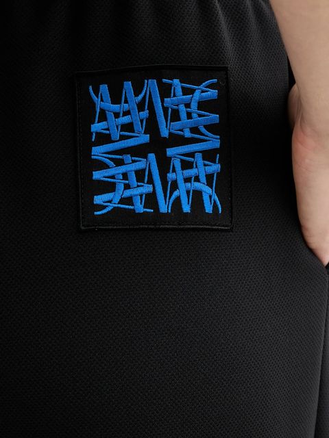 MMC STUDIO spodnie dresowe damskie kolor czarny gładkie VERITE.SWEATPANTS